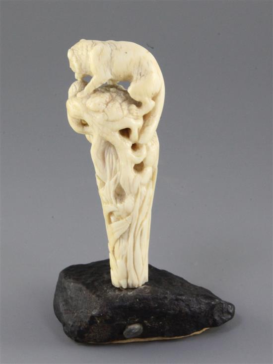 A 19th century French ivory cane handle, 5.5.in.